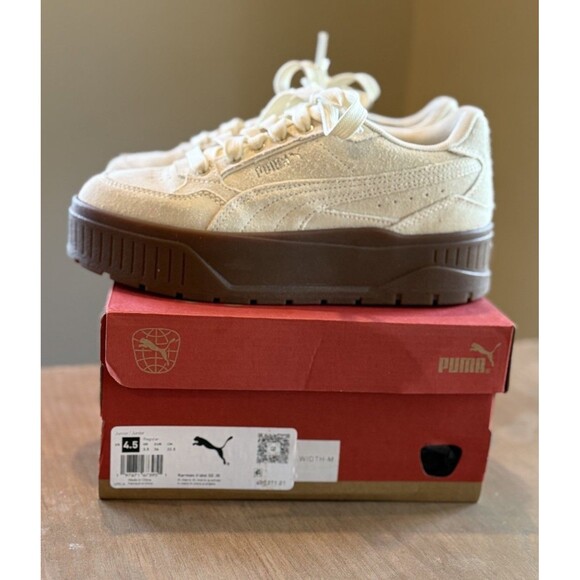 PUMA Other - Puma Sneaker Karmen II Idol Size 4.5 M Jr. Ivory Silver Kids Platform Off White
